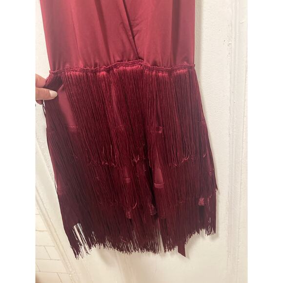 Deep V-Neck Cross Back Fringed Skirt Romper Jumpsuit Burgandy Size L - Picture 7 of 16
